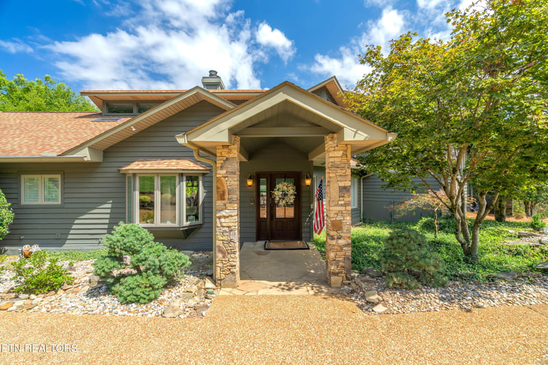 2426 Caravel Ln, Knoxville, TN 37922