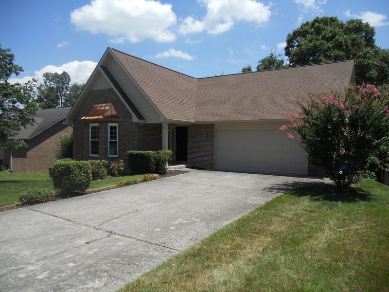 2428 Dublin Dr #1, Maryville, TN 37803