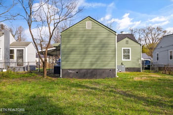 2428 Lawson Ave, Knoxville, TN 37917