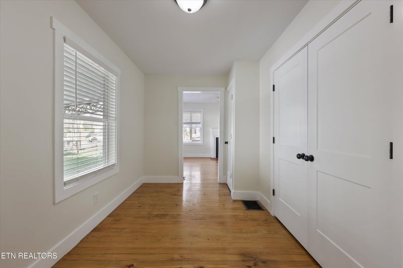 2428 Lawson Ave, Knoxville, TN 37917