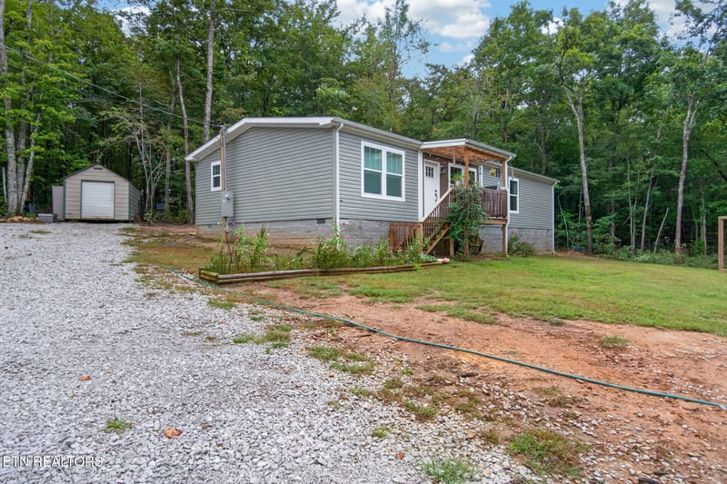 243 Cinnamon Cir, Crossville, TN 38571
