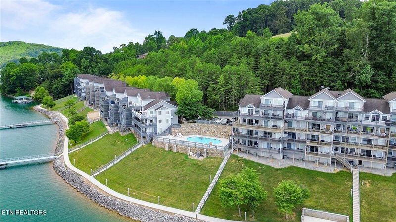 243 Doe Ln #1, Lafollette, TN 37766