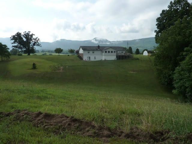 243 Estele Dr, Sevierville, TN 37876
