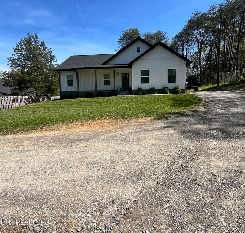 243 Lydia Way, Blaine, TN 37709
