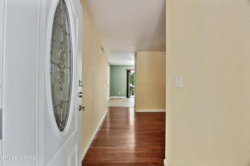 243 Mountain Lake Dr, Rocky Top, TN 37769