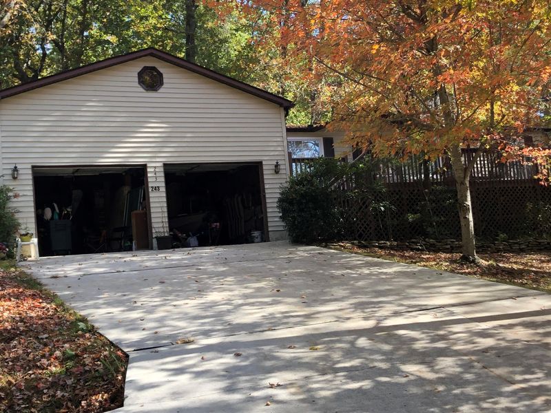 243 Rugby Rd, Crossville, TN 38558