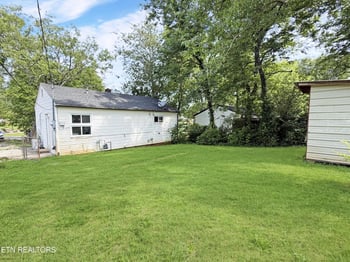 2432 King St, Maryville, TN 37804