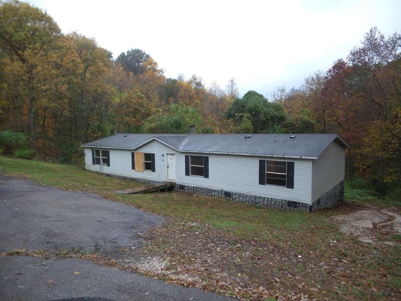 2432 Morton Ln, Knoxville, TN 37920
