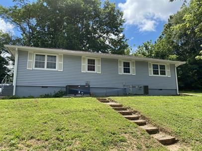243245 S Benedict Ave, Oak Ridge, TN 37830