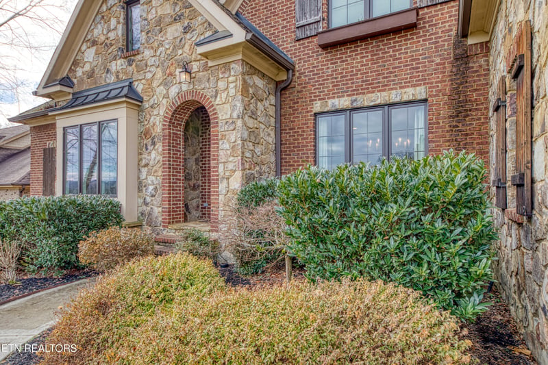2435 Covered Bridge Blvd, Knoxville, TN 37932