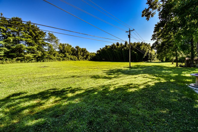 2438 E Wolf Valley Rd, Clinton, TN 37716