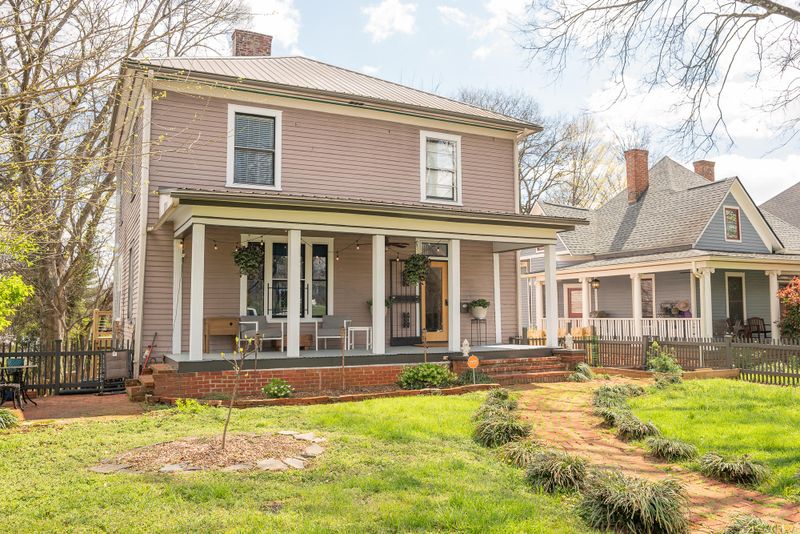 244 E Oklahoma Ave, Knoxville, TN 37917