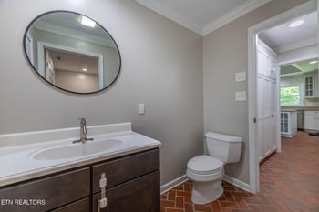 244 Guinnwood Ln, Knoxville, TN 37922