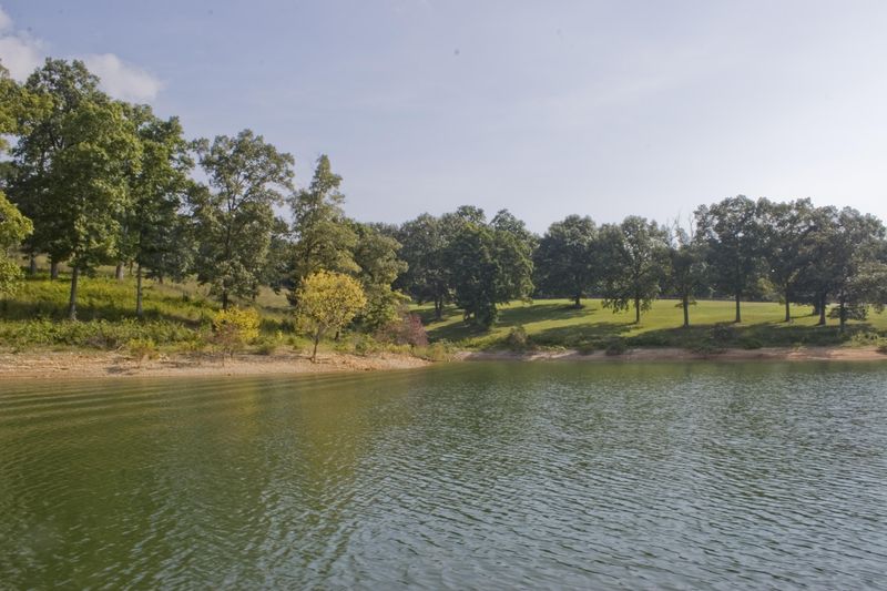 244 Hampton Dr, Rutledge, TN 37861