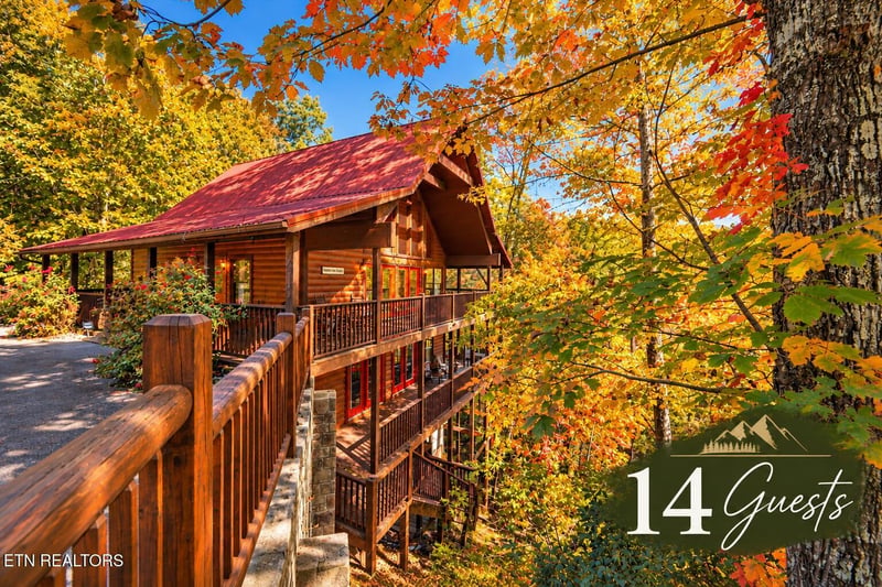 2440 Breezy Rd, Sevierville, TN 37876