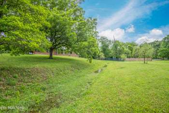2440 Vincinda Cir, Knoxville, TN 37924