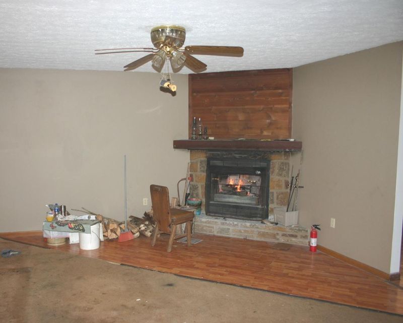 2441 Mcqueen Way, Sevierville, TN 37876