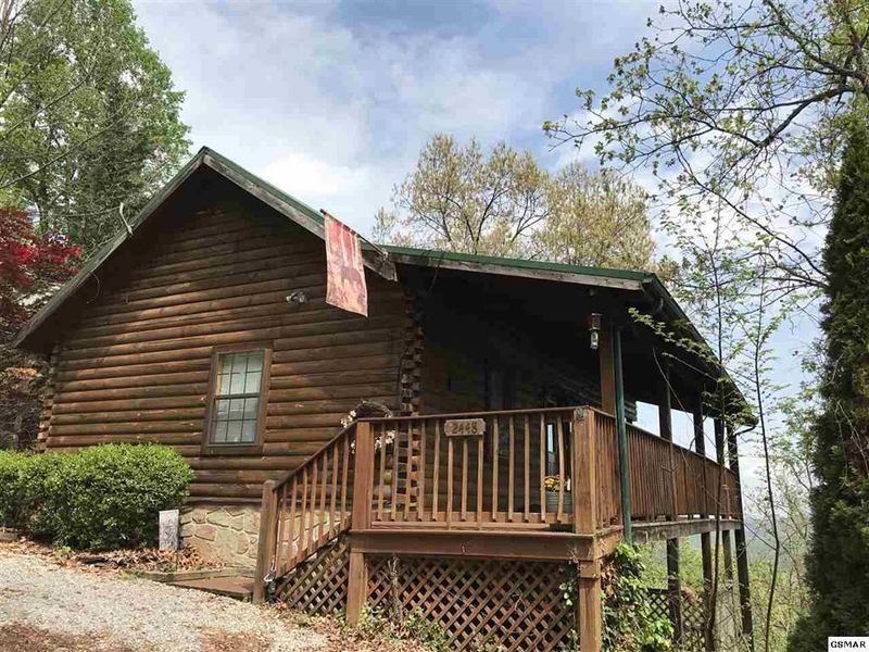 2448 Walnut Ridge Way, Sevierville, TN 37862