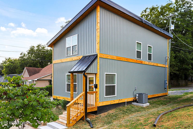 2449 Washington Ave, Knoxville, TN 37917