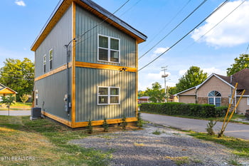2449 Washington Ave, Knoxville, TN 37917