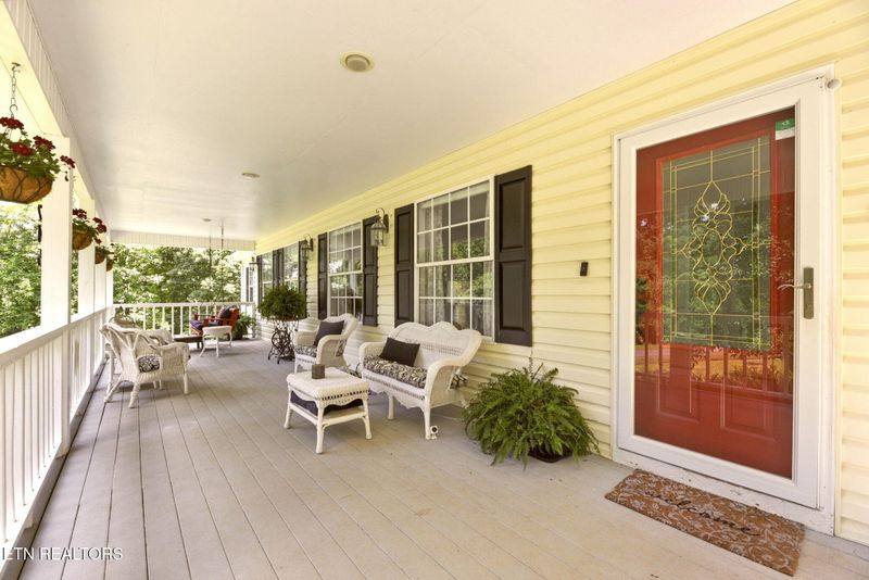 245 Rocky Top Rd, Luttrell, TN 37779