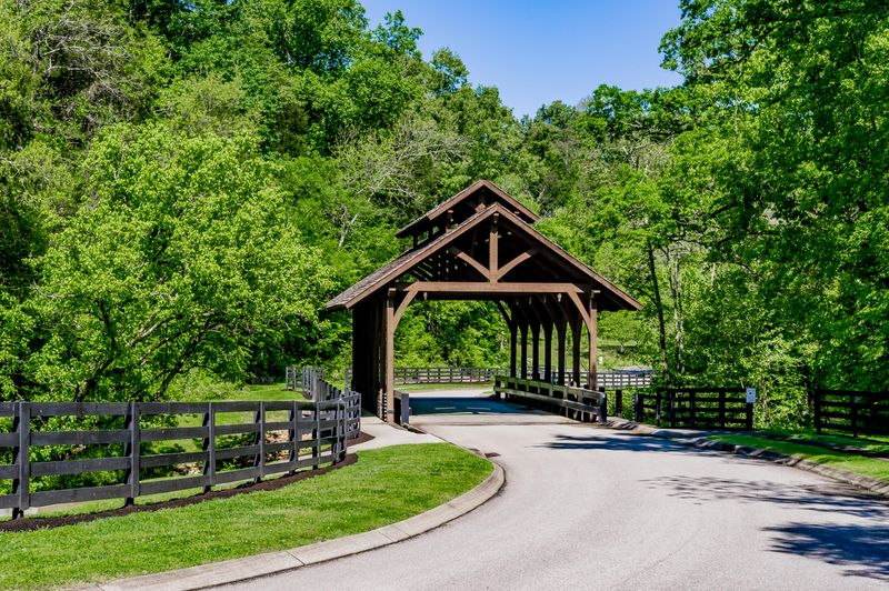 2451 Covered Bridge Blvd, Knoxville, TN 37932