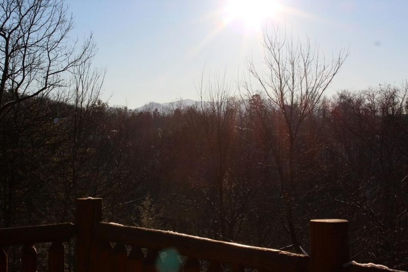 2453 N School House Gap Rd, Sevierville, TN 37876