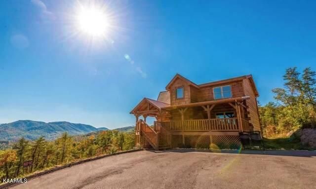 2456 Hackberry Dr, Sevierville, TN 37862