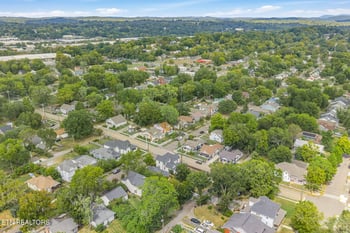 2456 Woodbine Ave, Knoxville, TN 37917