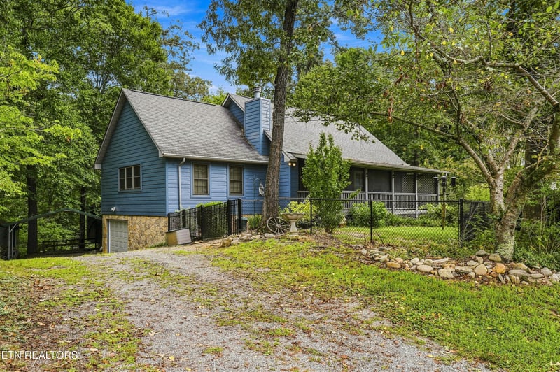 2459 Amanda Ln, Sevierville, TN 37876