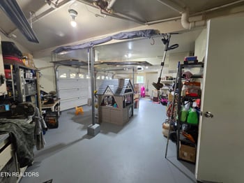 246 Anglers Cove Rd, Kingston, TN 37763