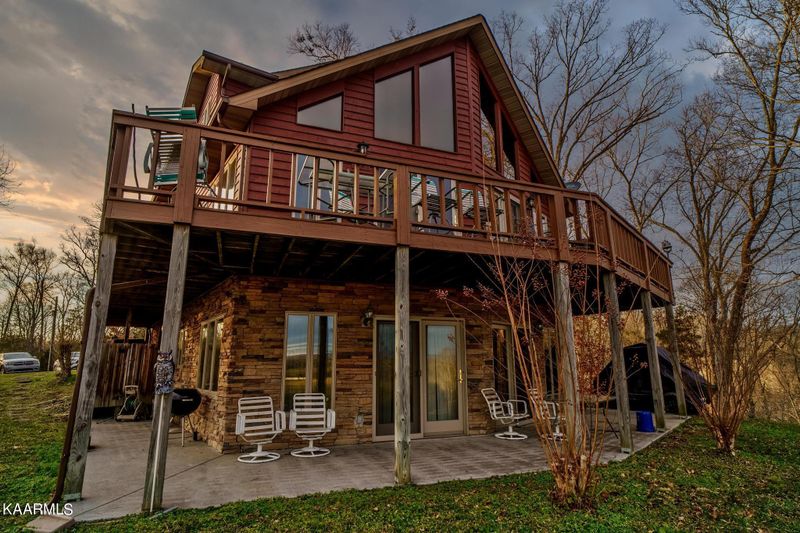 246 Bob Hollow Rd, Sevierville, TN 37876
