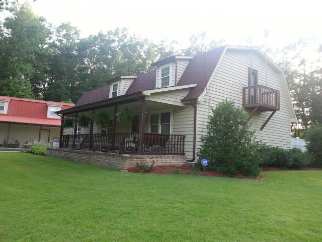 246 Ridge Rd, Lancing, TN 37770