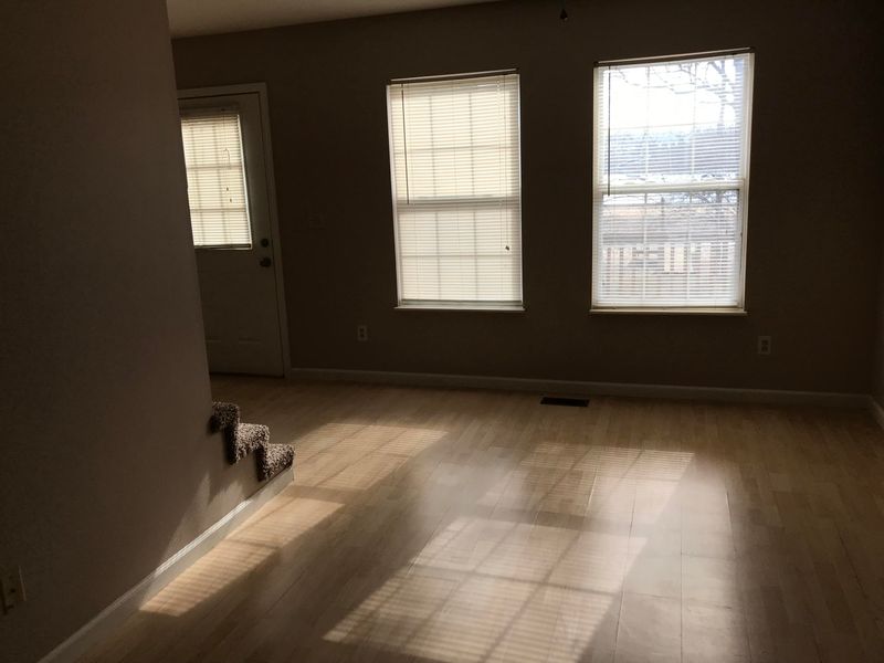 246 Willow Dr, Kingston, TN 37763