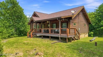 2469 Misty Shadows Dr, Sevierville, TN 37862