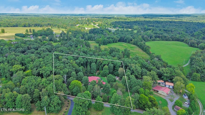 247 Cline Rd, Crossville, TN 38571