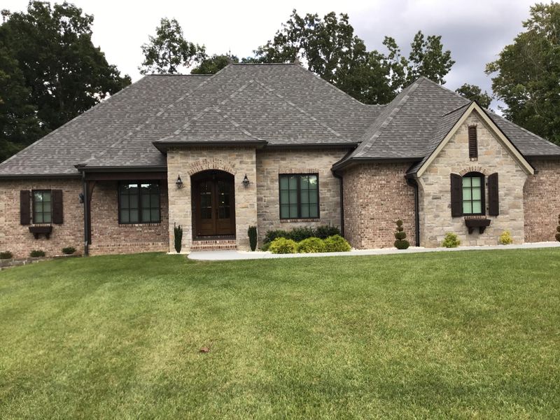 247 Forest Hill Dr, Crossville, TN 38558