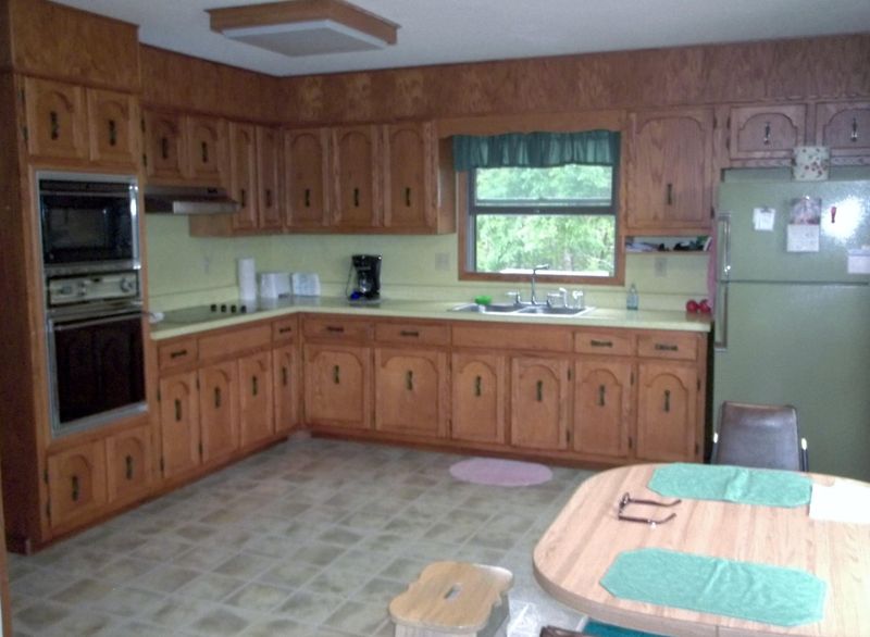 247 Hinds Rd, Crossville, TN 38571