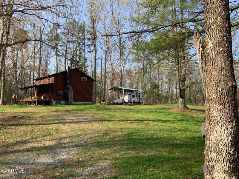 247 Massingale Rd, Tellico Plains, TN 37385