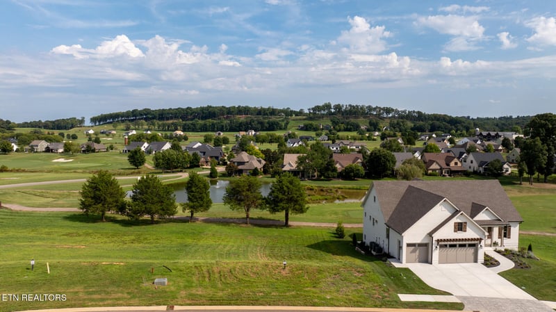 247 Mockingbird Ln, Loudon, TN 37774