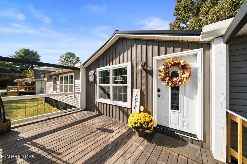 247 Willow Dr, Kingston, TN 37763
