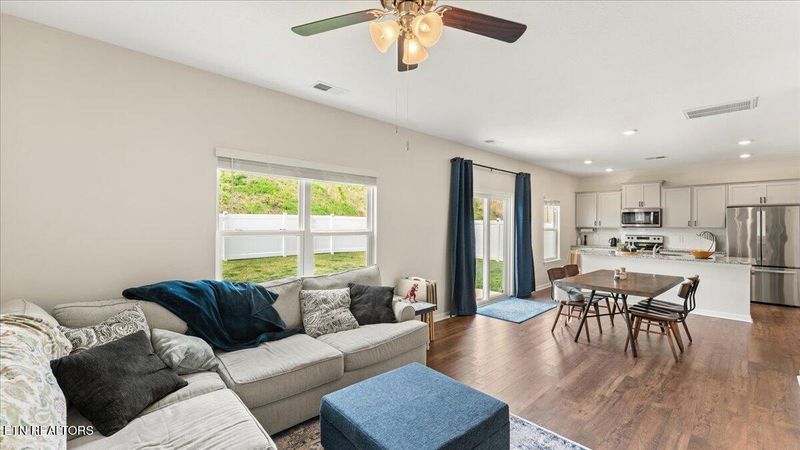 2479 Stream View Ln, Morristown, TN 37814