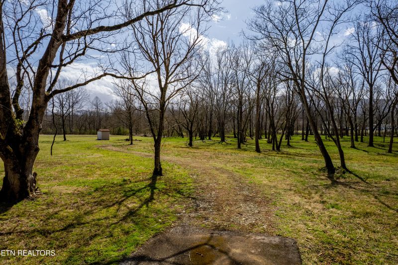 248 Cameron Rd, Townsend, TN 37882