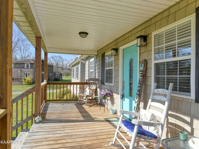 248 Foothills Dr, Seymour, TN 37865