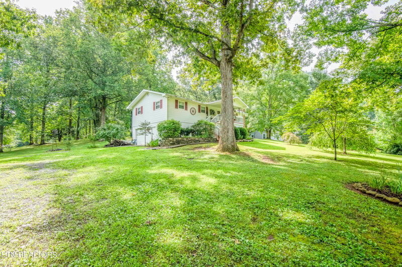 248 Mountain Ave, Townsend, TN 37882