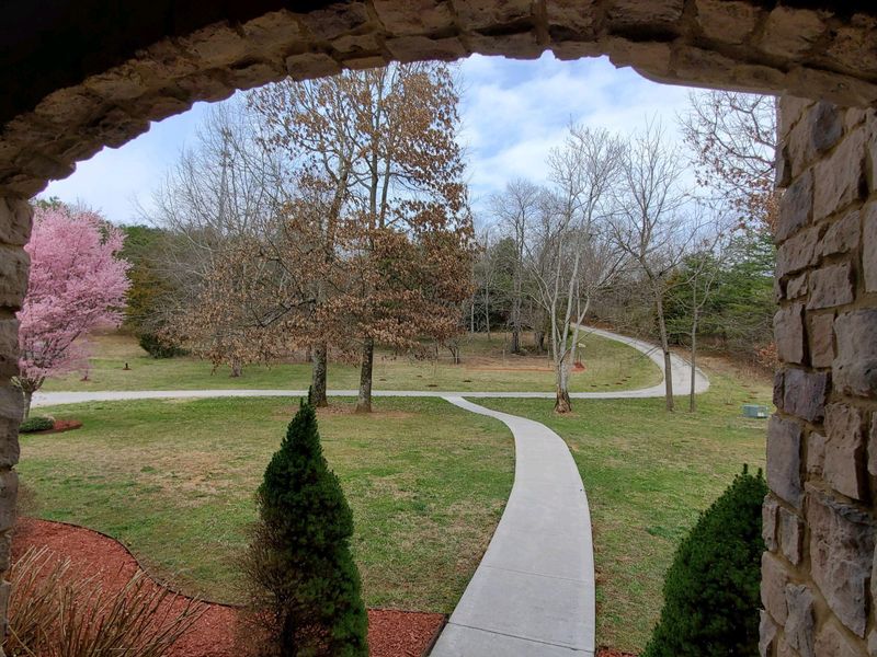 2485 W Gallaher Ferry Rd, Knoxville, TN 37932