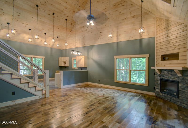 2485 Waldens Creek Rd, Sevierville, TN 37876