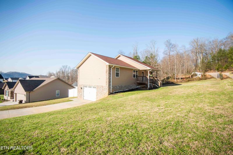 249 Accord Ln, Maynardville, TN 37807