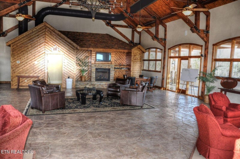 249 E Shore Dr, Rockwood, TN 37854