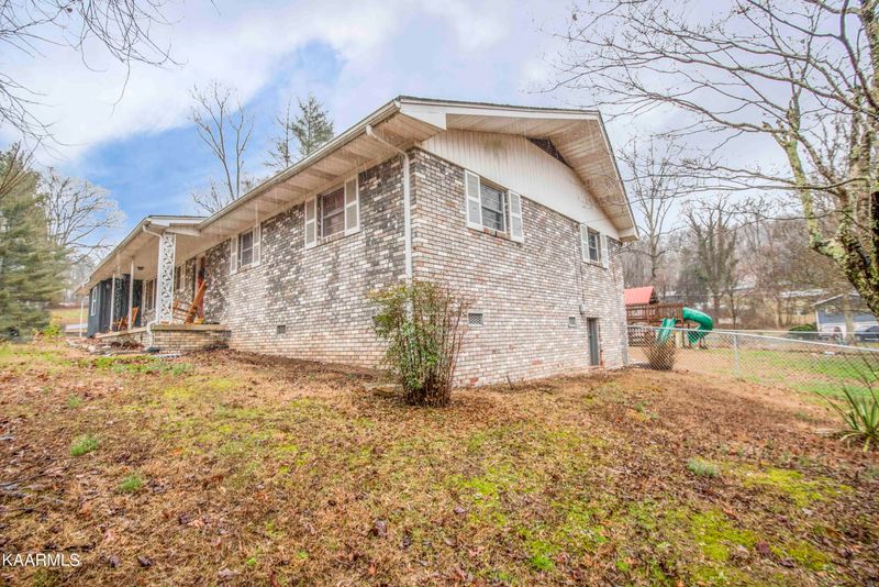 249 Early Dr, Powell, TN 37849